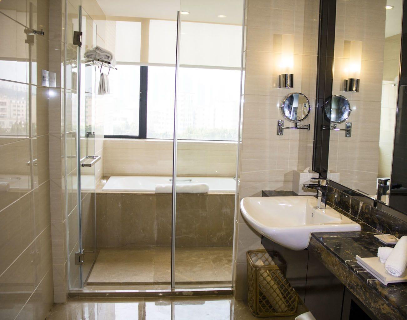 Haoyin Gloria Plaza Hotel Kanton Exterior foto